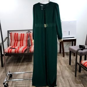 Modest emerald green modanisa dress size 10